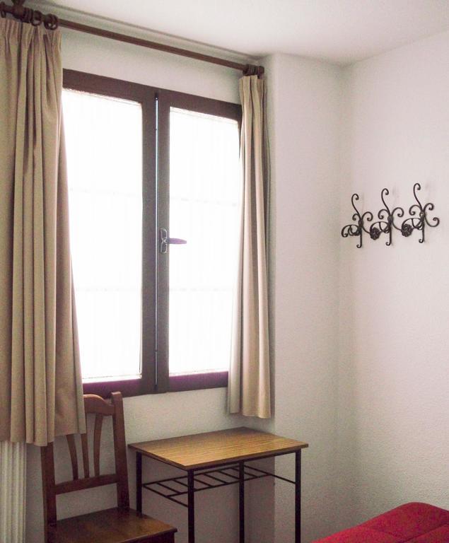 Pension Ciudad Navarro Ramos Granada Room photo